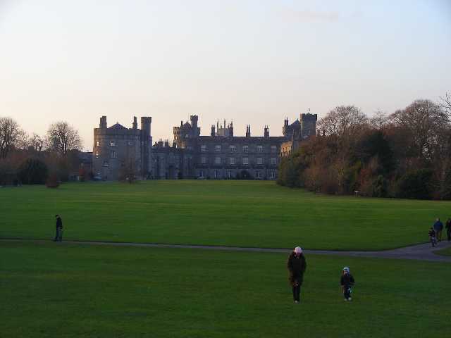 11-kilkenny park,hrad.jpg